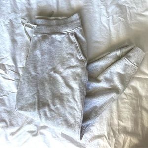 Lulu lemon joggers size 12